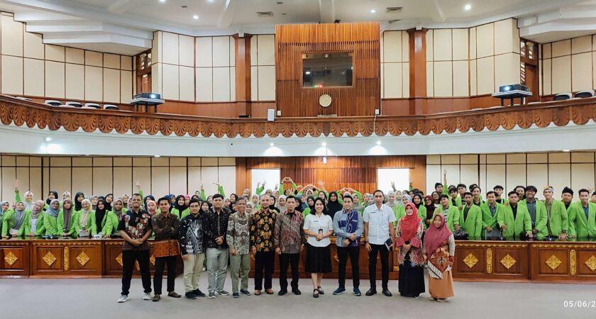KKL Prodi PMI FDK UIN Walisongo Semarang di Bali