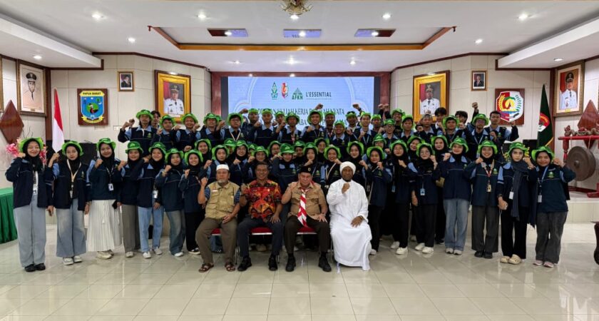 Bupati Fakfak Lepas Mahasiswa KKN Misi Khusus Papua UIN Walisongo dengan Sambutan Hangat dan Pesan Toleransi