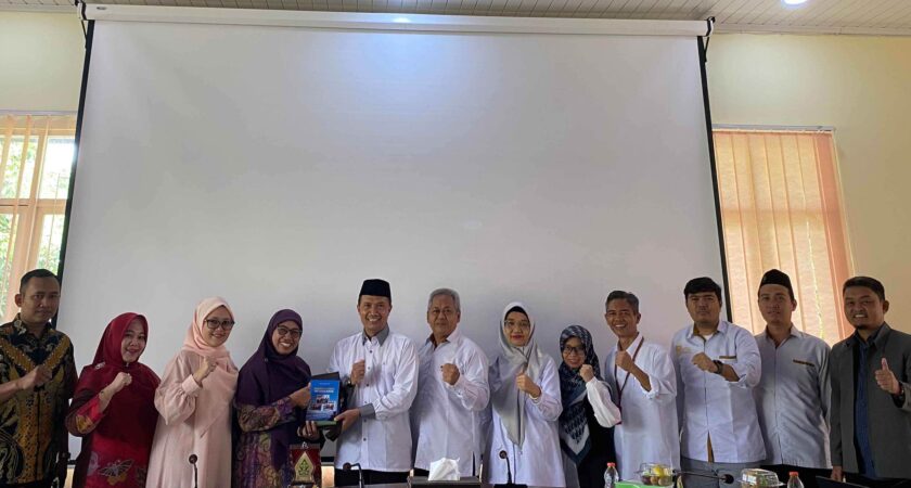 Berbagi Inovasi dan Pengalaman, FDK UIN Walisongo Jadi Mitra Pembelajaran bagi UIN Sultan Syarif Kasim Riau