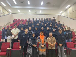 Bedah Buku Inspiratif dan Gelaran Karya Mahasiswa Warnai Anniversary ke – 4 WPRC UIN Walisongo