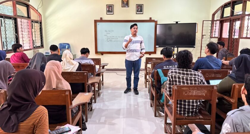 Kuliah Dosen Tamu Event Manajemen FDK UIN Walisongo Hadirkan Praktisi EO: Mahasiswa Pitching Proposal, Dibedah Langsung oleh Profesional