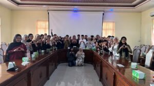 196 Juta Perjalanan Wisatawan Muslim, Pakar UiTM Malaysia Bahas Tren Wisata Halal di Manajemen Dakwah FDK UIN Walisongo